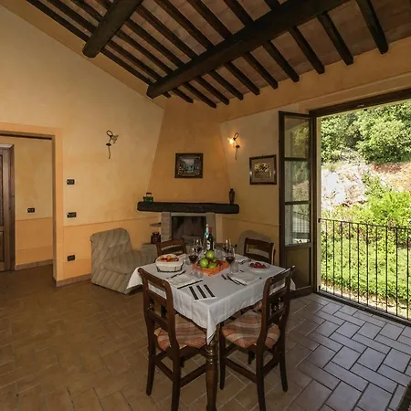 Elegant Only 1 Hour From Rome 度假居 *