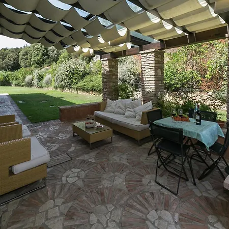 Elegant Only 1 Hour From Rome 度假居 *