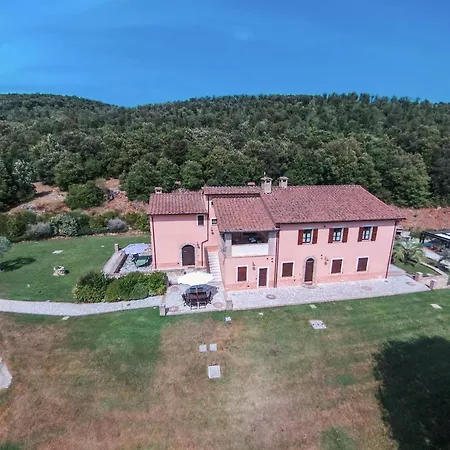 Elegant Only 1 Hour From Rome